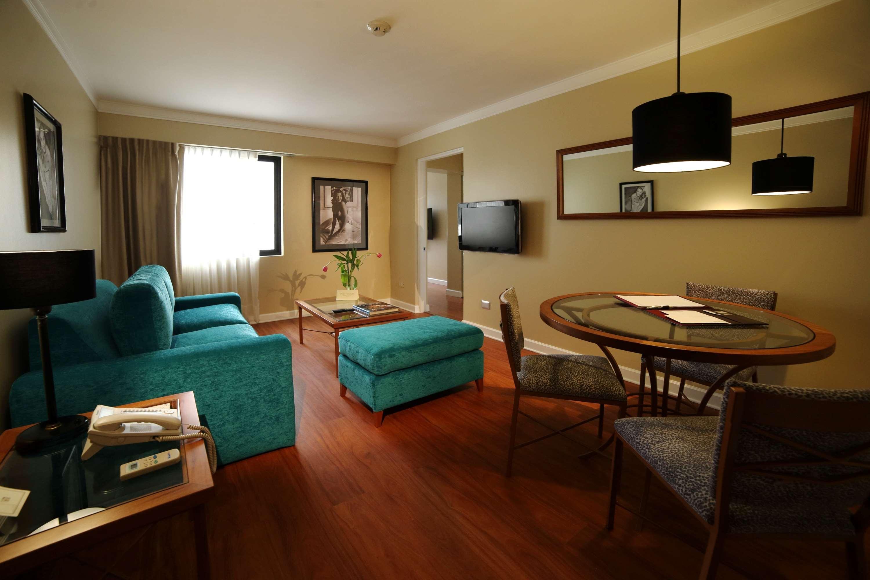 Radisson Hotel Plaza Del Bosque Lima Bagian luar foto