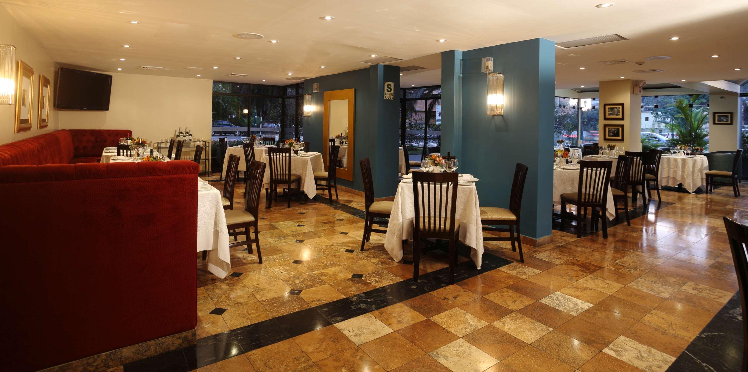 Radisson Hotel Plaza Del Bosque Lima Bagian luar foto