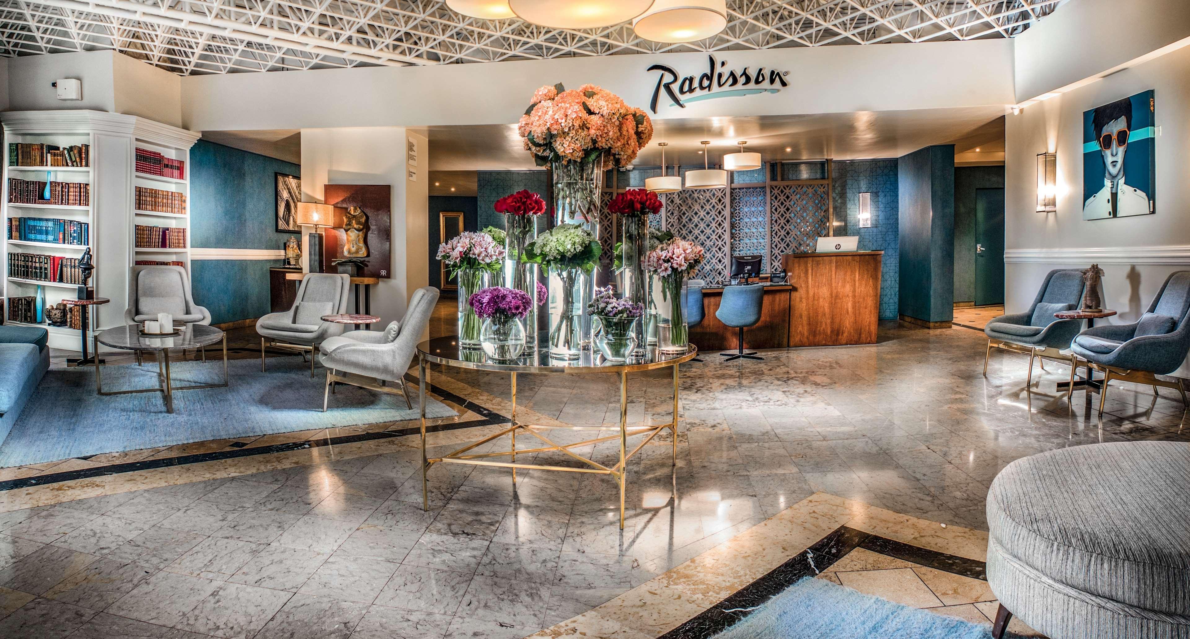 Radisson Hotel Plaza Del Bosque Lima Bagian luar foto